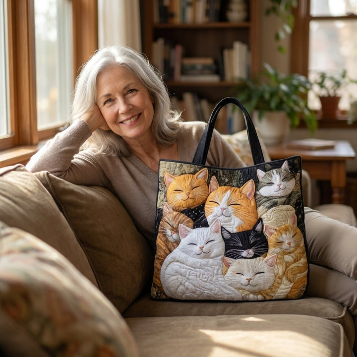 LILY & HARPER LONDON | SLEEPING KITTENS BAG FOR WOMEN