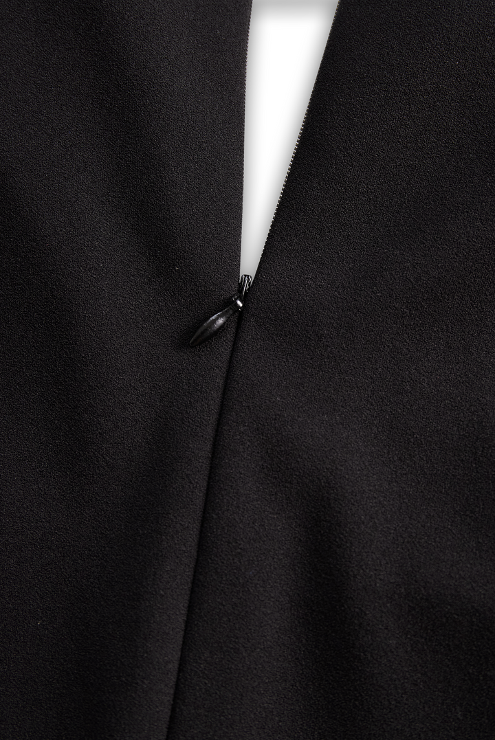 Claribel | Refined Black Dress