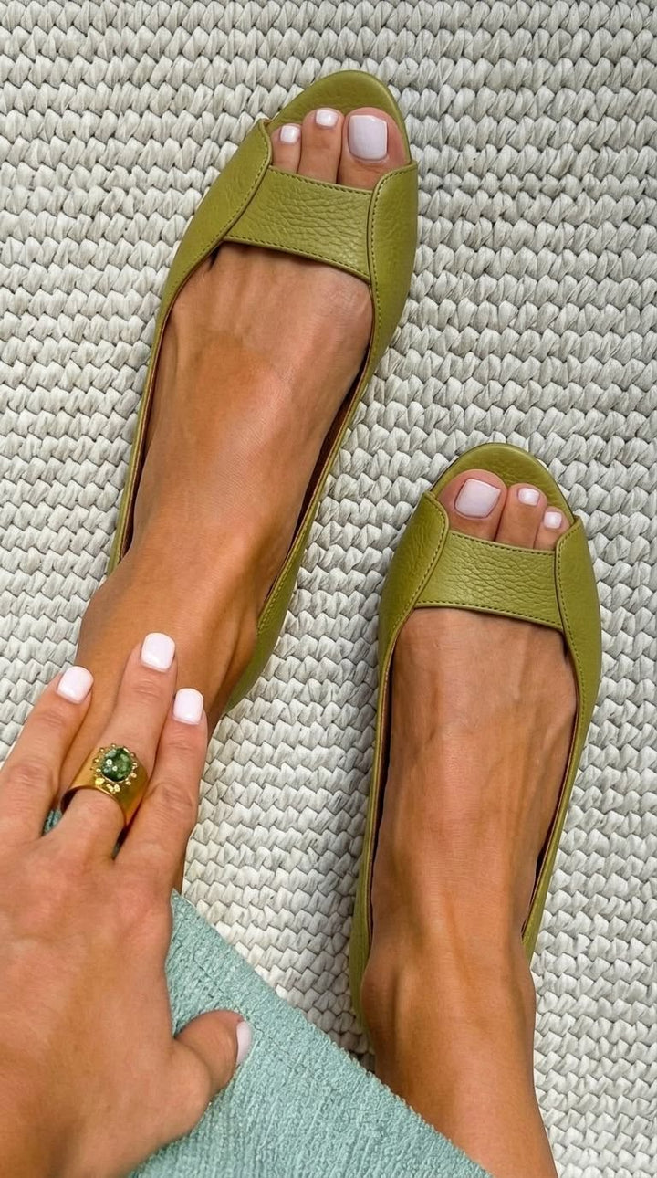 Adelina™ | Women's Metallic-Inspired Sandals