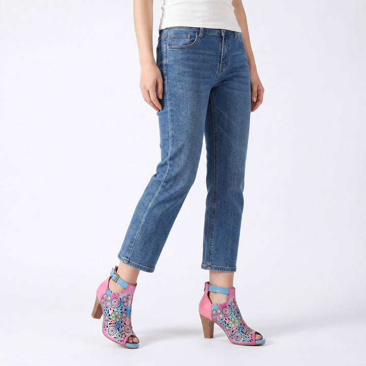 Amelora™ | Floral Cutout Buckle Scalloped Sandal