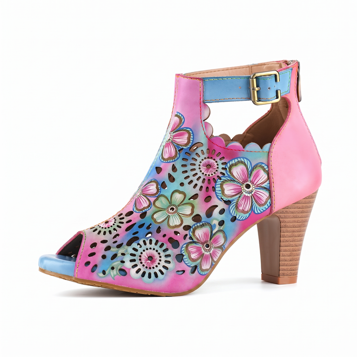Amelora™ | Floral Cutout Buckle Scalloped Sandal