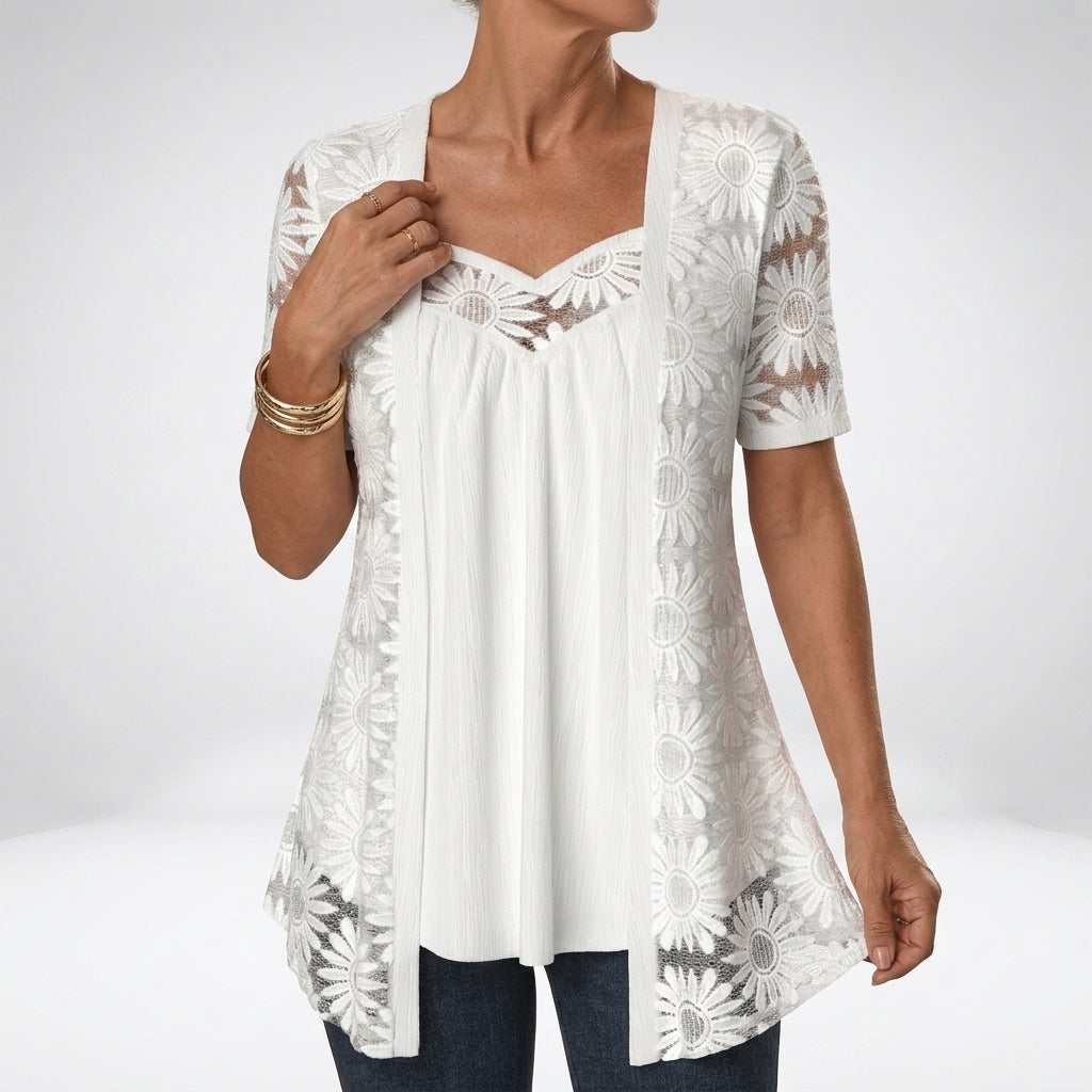 Prudence™ — White blouse with lace and short sleeves: feminine elegance