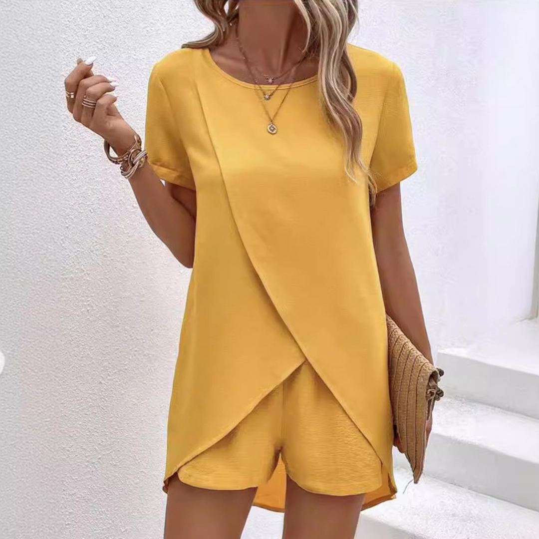 AMALIA™ – Elegant Summer Outfit