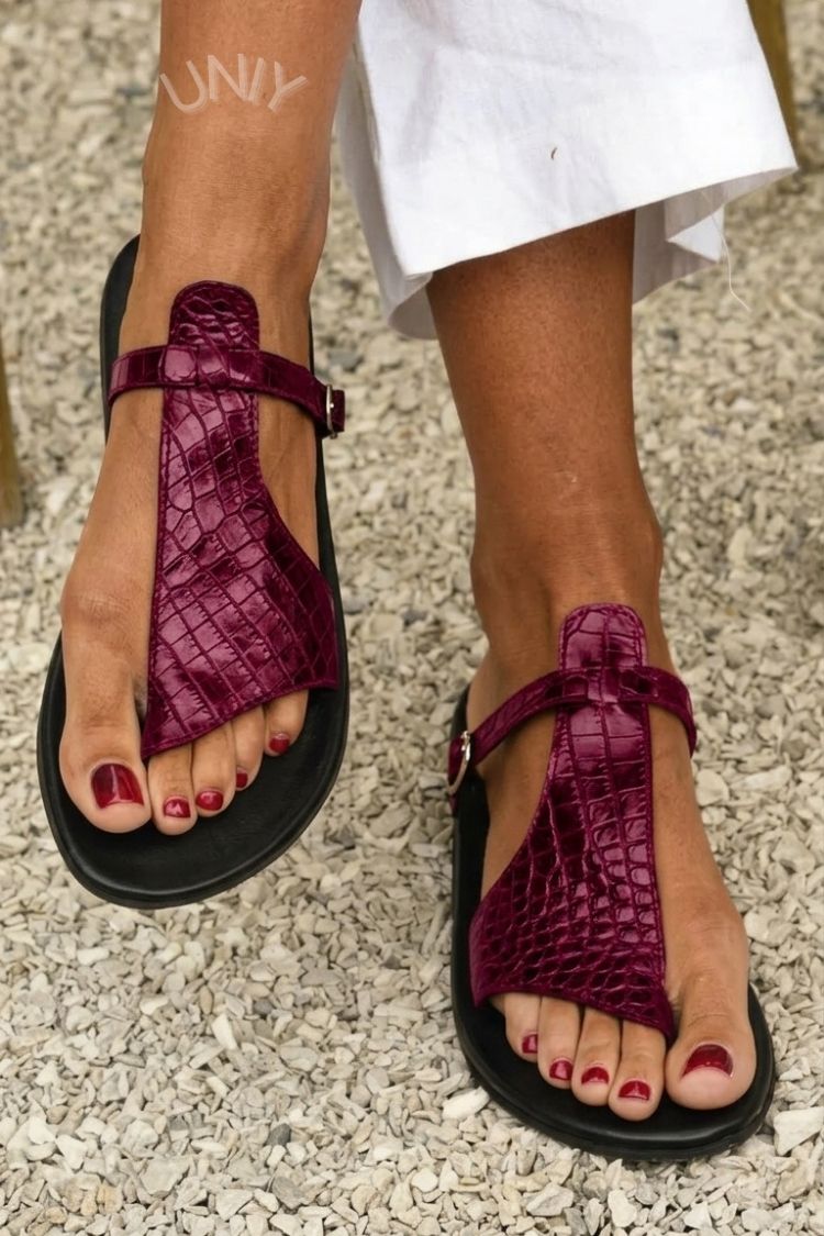 Kira™ | Women's Croc-Effect Thong Sandals