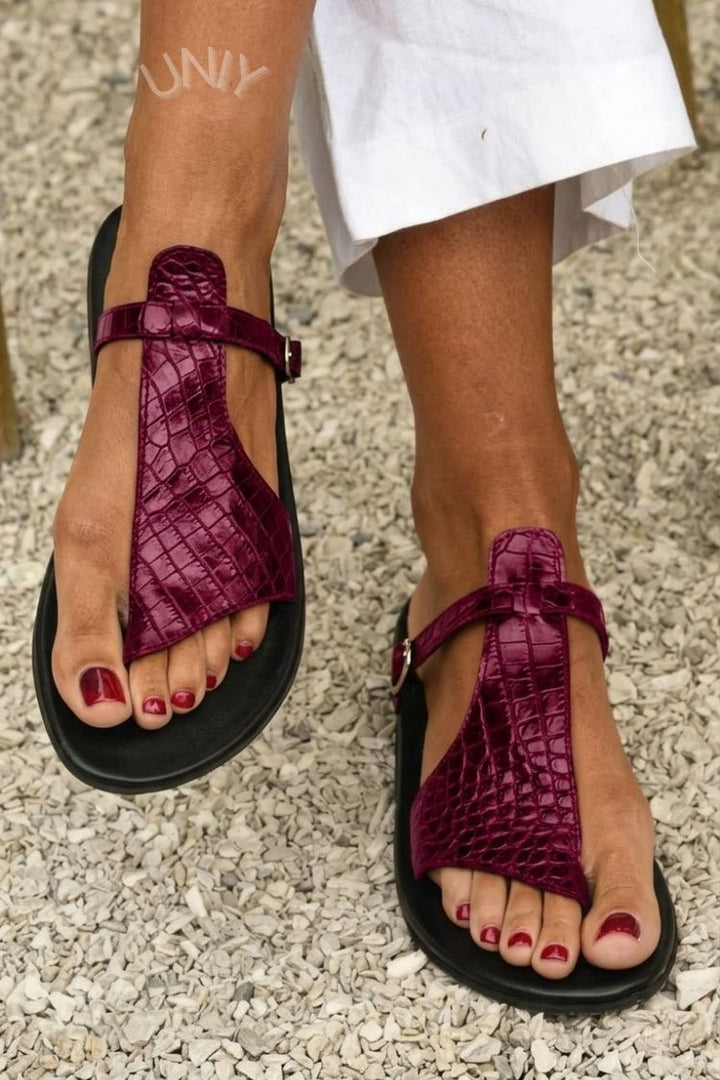 Kira™ | Women's Croc-Effect Thong Sandals