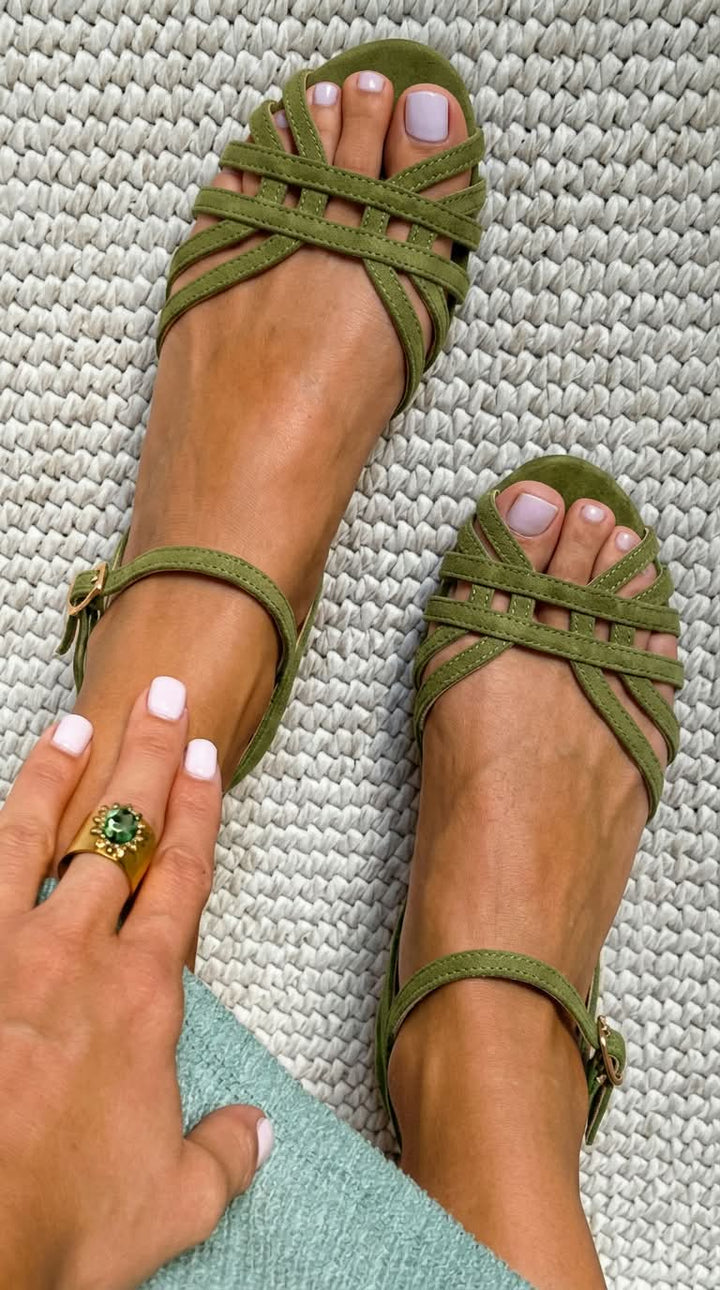 Yeri™ | Women's Glossy Peep-Toe T-Strap Sandals