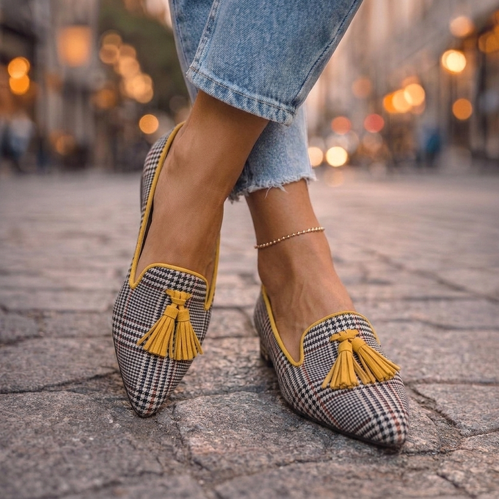 Livia™ | Women's Pointed Slip-On Flats