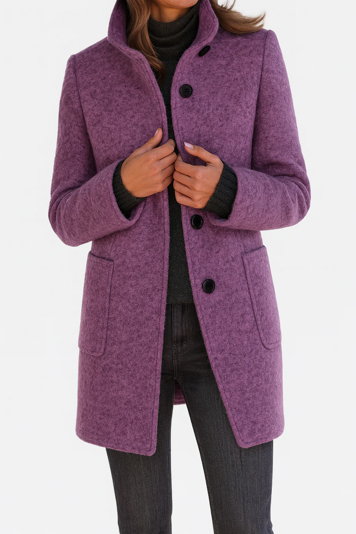 Victoria — Warm, Elegant Coat with a Cosy High Collar